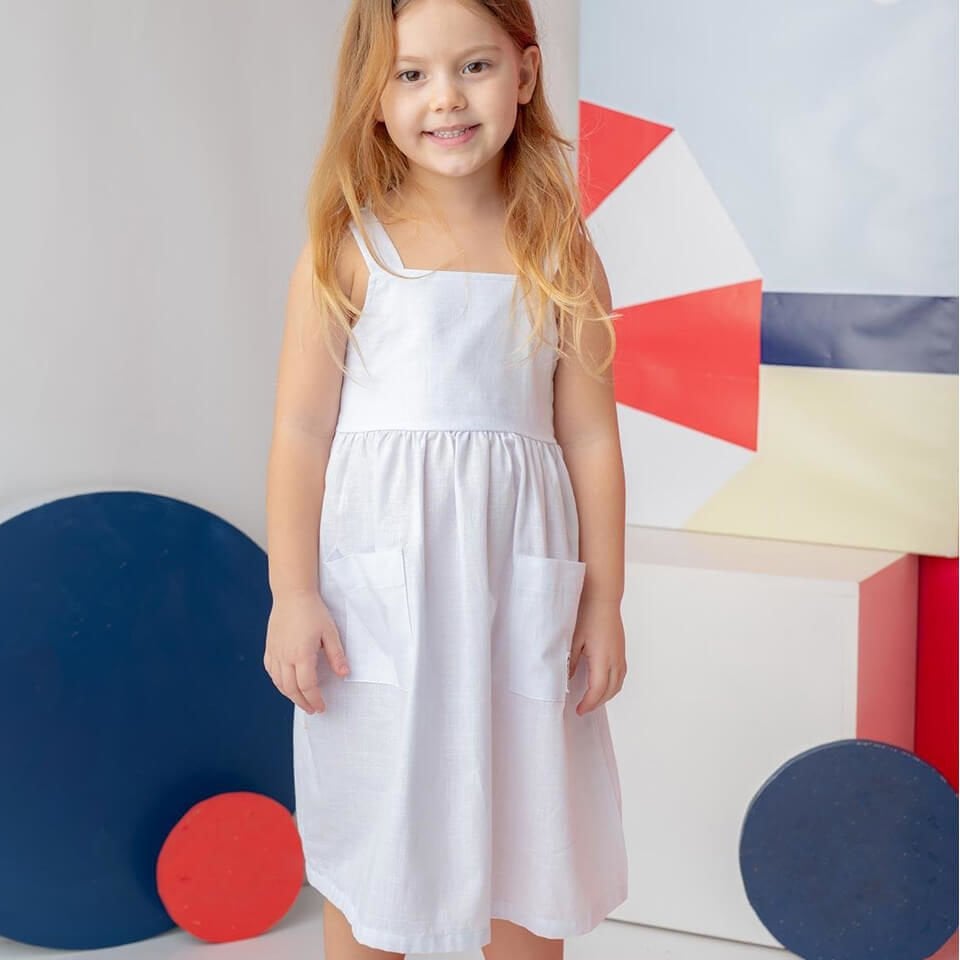 Beyaz Askılı Midi Elbise | Kız Çocuklara Özel Cepli, Şık ve Rahat Model
