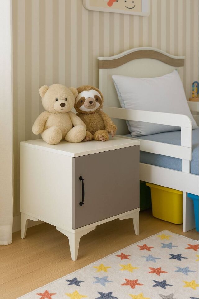 Deniz Komodin | MDF Gövde | Ağaç Ayaklar | Şık ve Fonksiyonel Genç Odası Komodini