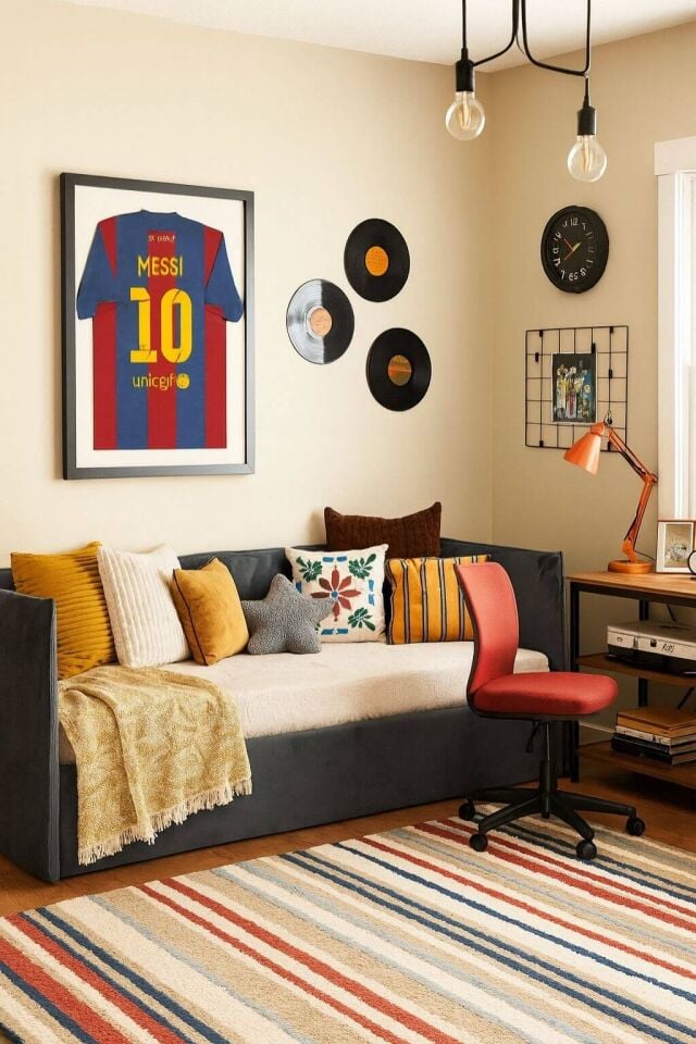 Ege Kadife Daybed | Sağlam Gövde |Estetik Görünüm | Yumuşak Dokulu Şık ve Fonksiyonel Genç Odası Yatak-Oturma Alanı