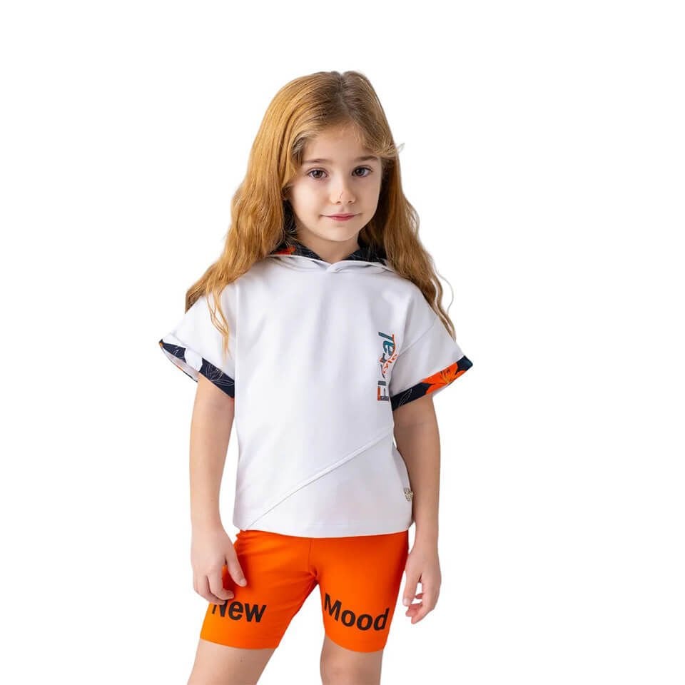 Kız Çocuk Kapüşonlu Kısa Kollu Sweat – Beyaz | Kısa Kollu, Rahat ve Modern Tasarım