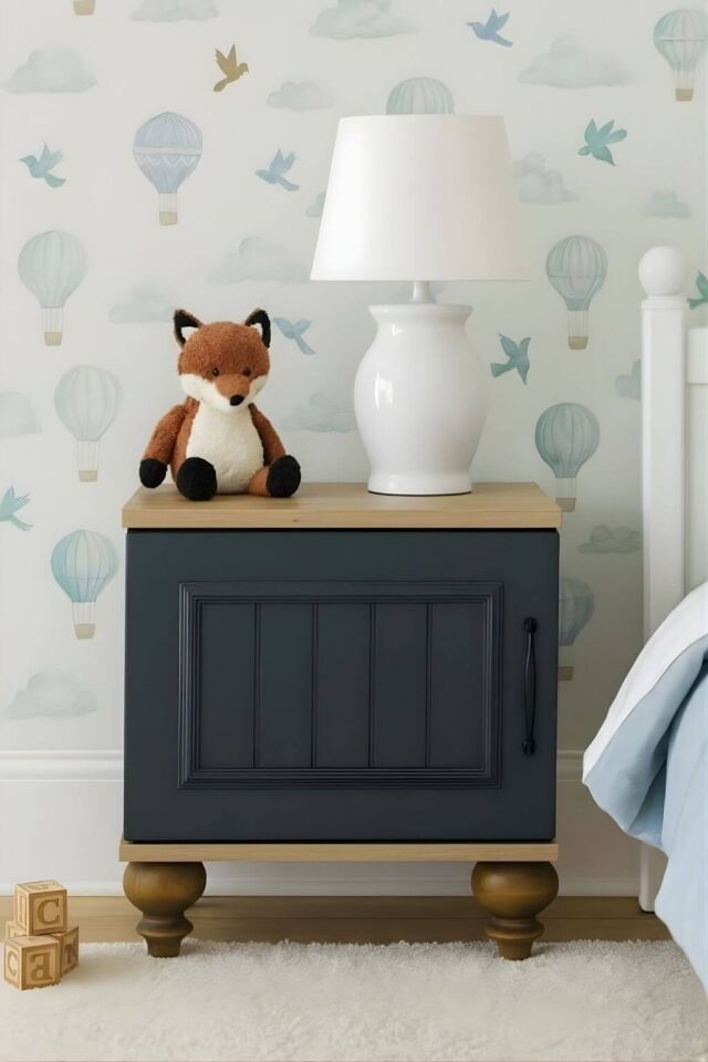 Ozan Komodin | MDF Gövde | Ağaç Ayaklar | Şık ve Fonksiyonel Genç Odası Komodini