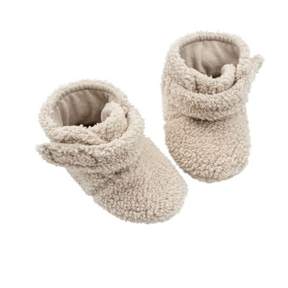 Bej Renk Peluş Patik | Rahat ve Konforlu İlk Adım Ayakkabısı