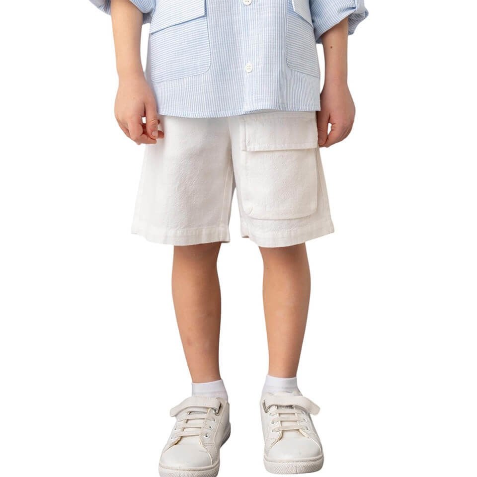 Beyaz Kargo Cepli Erkek Çocuk Şort | Yazlık Konforlu Tasarım | Günlük Kullanım