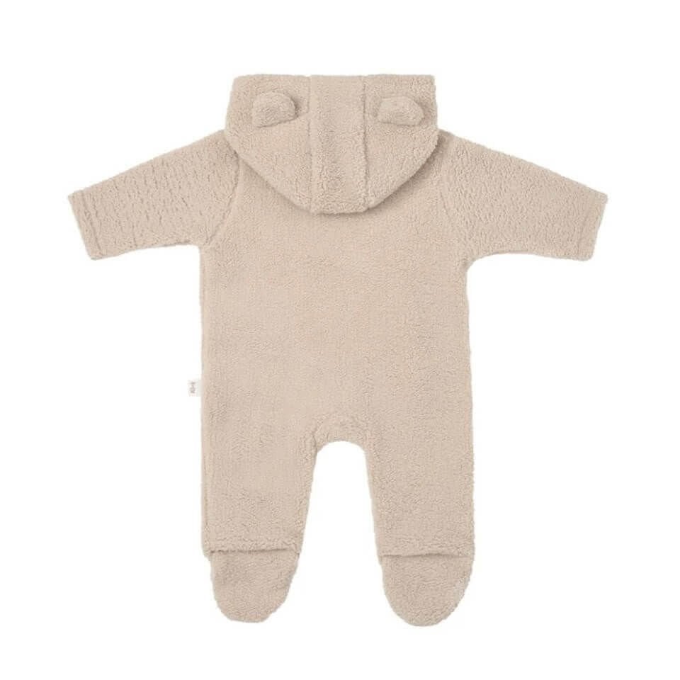 Ayı Kulaklı Kapüşonlu Peluş Tulum – Bej | Sıcak ve Yumuşak Bebek Kombini