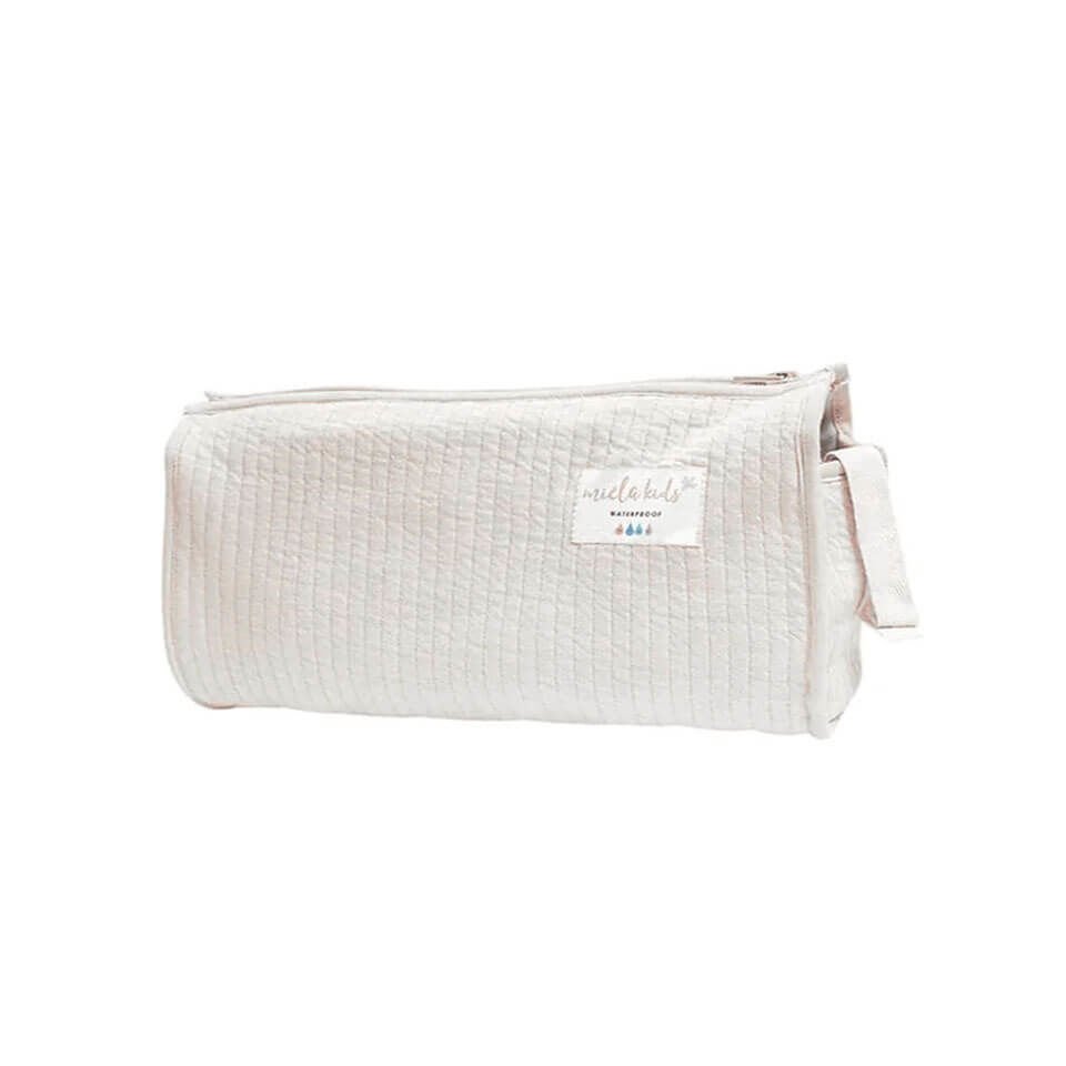 Su Geçirmez Çok Amaçlı Kapitone Çanta | Dayanıklı ve Şık Tasarım