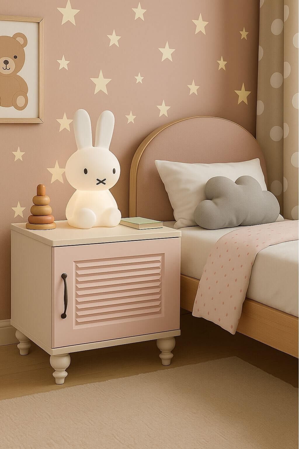 Masal Komodin | MDF Gövde | Ağaç Ayaklar | Dekoratif ve Fonksiyonel