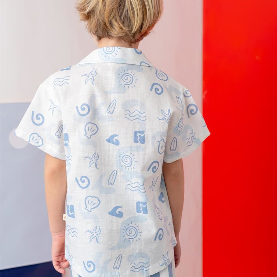 Erkek Çocuk Desenli Keten Gömlek – Mavi | Desenli, Hafif ve Şık Yazlık Model
