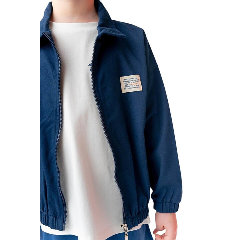 Erkek Çocuk Gabardin Ceket – Lacivert | Şık ve Dayanıklı Mevsimlik Dış Giyim